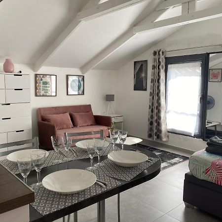 Trendy Studios Tassin Exteriér fotografie