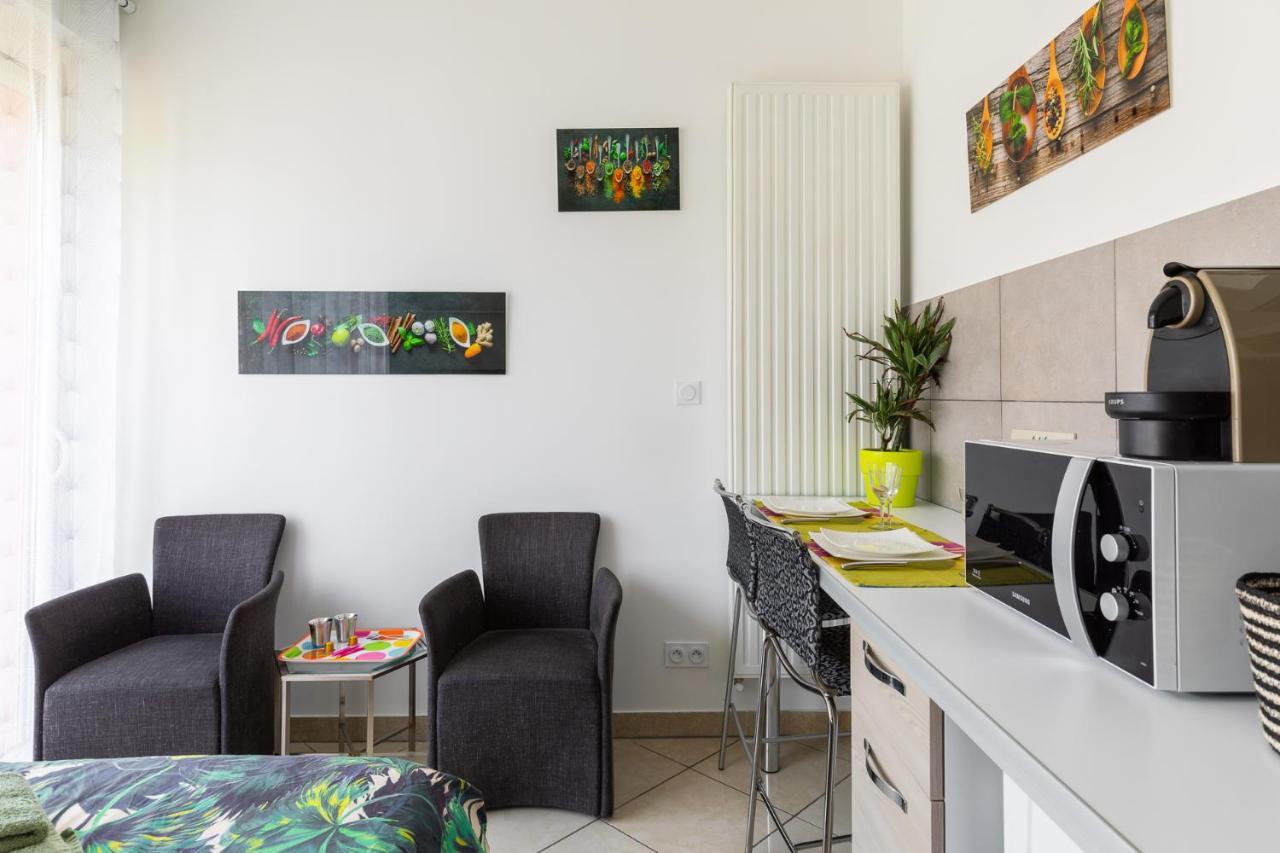 Trendy Studios Tassin Exteriér fotografie