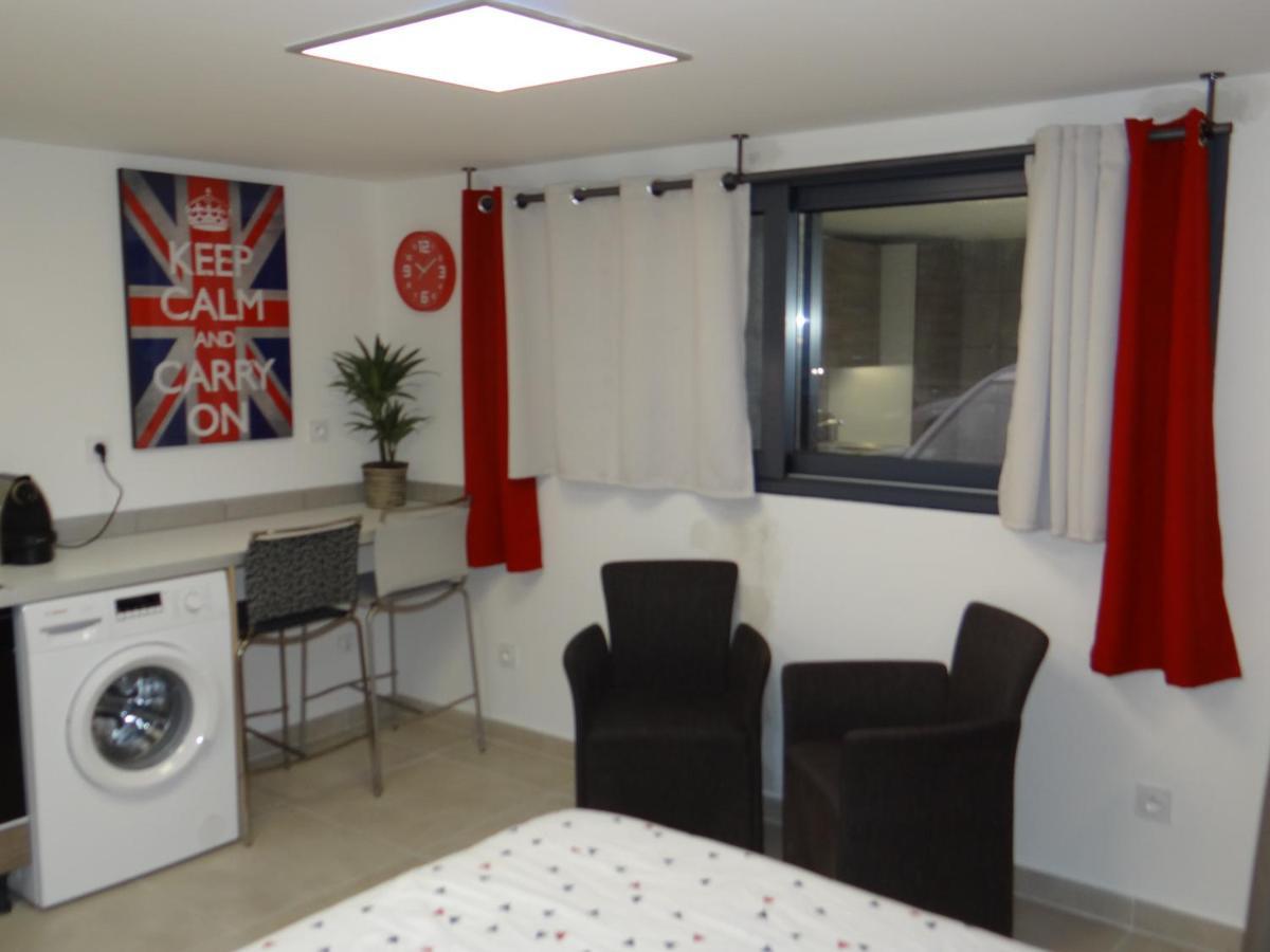 Trendy Studios Tassin Exteriér fotografie